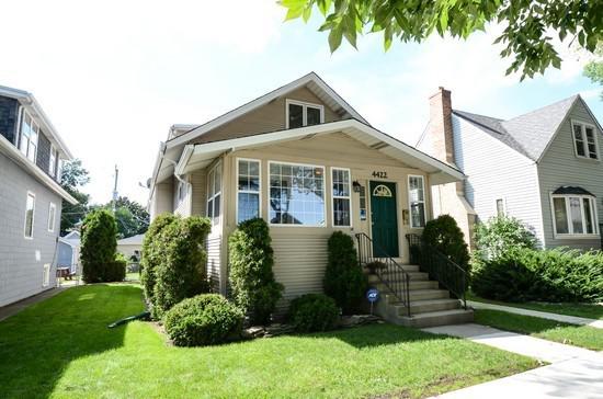 4422 N Mcvicker St., Chicago, IL 60630
