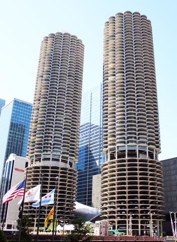 300 N State St. #5502, Chicago, IL 60654