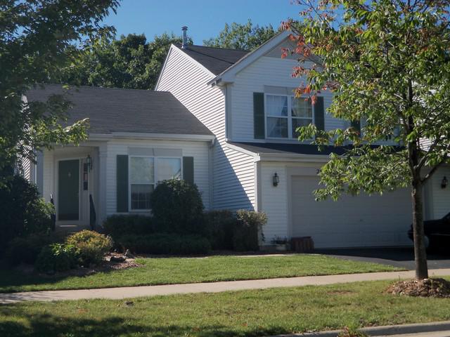 25644 W Brooks Farm Rd., Round Lake, IL 60073