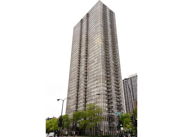 1660 N La Salle Dr. #402, Chicago, IL 60614
