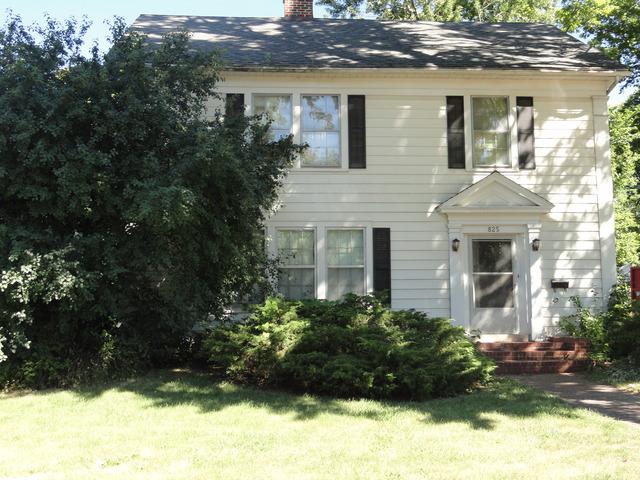 825 Garfield Ave., Aurora, IL 60506
