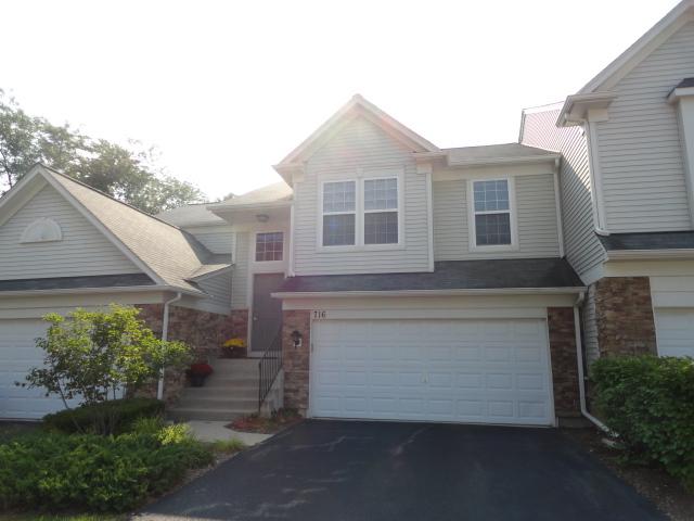 716 Pointe Dr., Crystal Lake, IL 60014