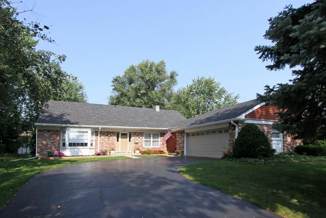 1015 Skylark Dr., Palatine, IL 60067