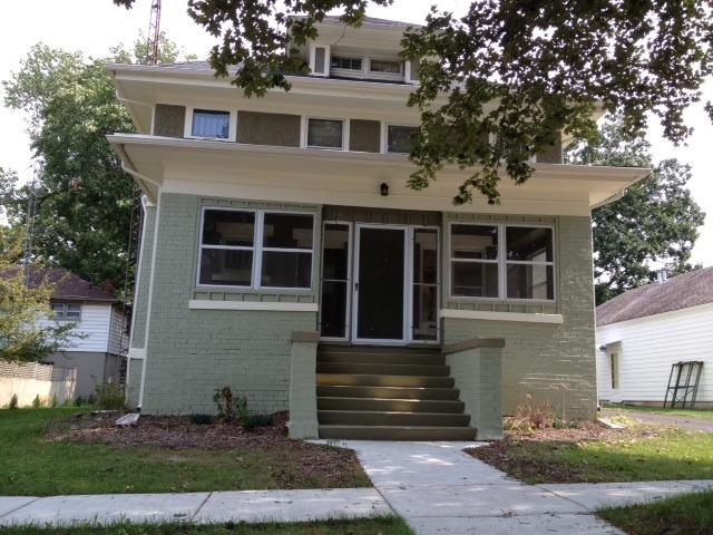 905 N Hart Blvd., Harvard, IL 60033