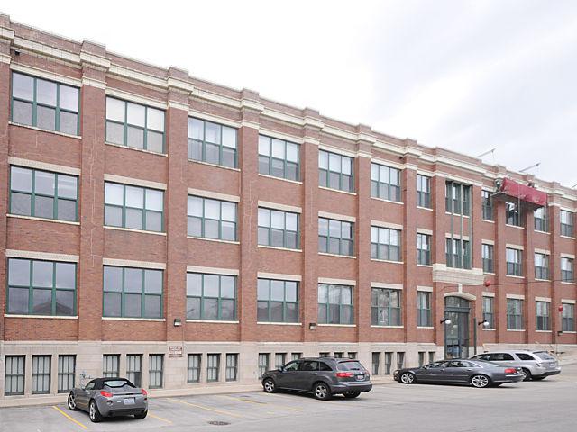 601 Linden Pl. #214, Evanston, IL 60202
