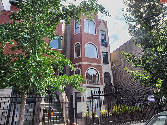 1327 N Greenview Ave. #2, Chicago, IL 60622