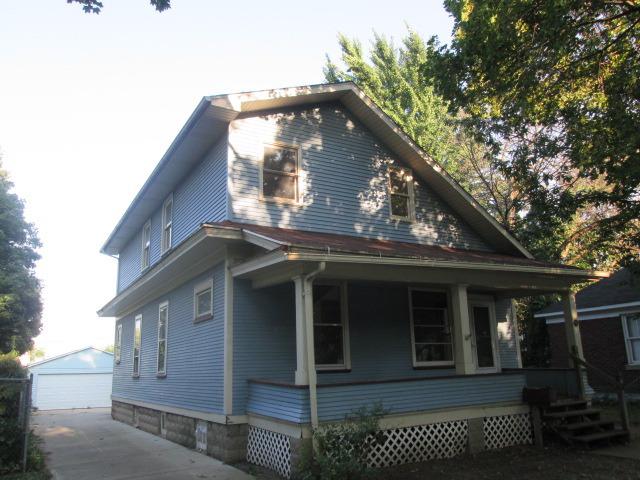 711 Wilder St., Aurora, IL 60506