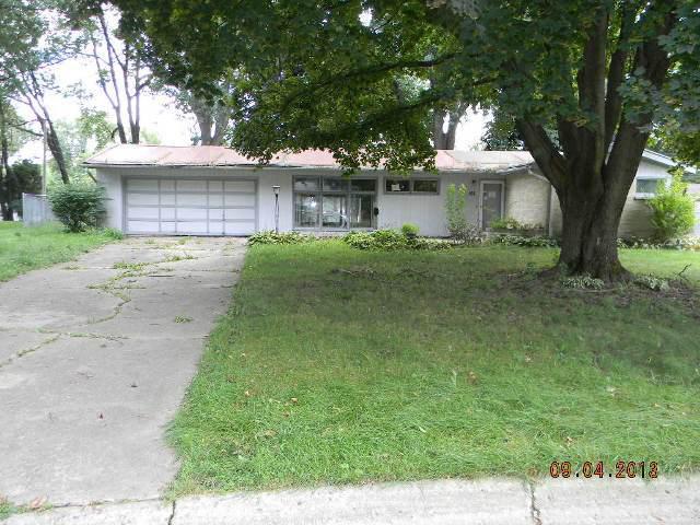 161 Crestwood Dr., East Dundee, IL 60118