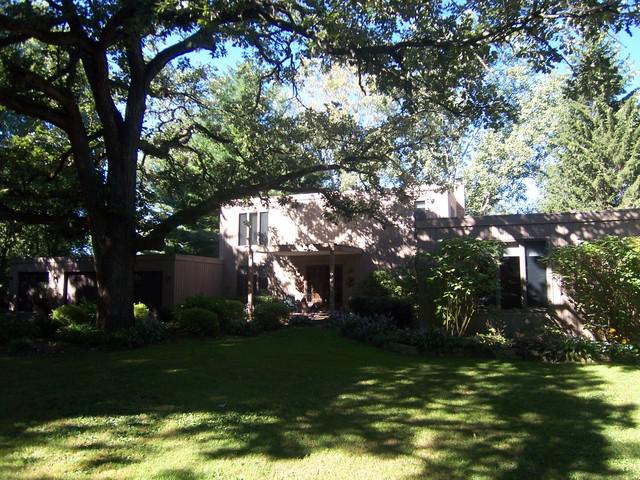 2413 Stilling Ln., Mchenry, IL 60050