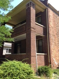 8513 S Saginaw Ave., Chicago, IL 60617