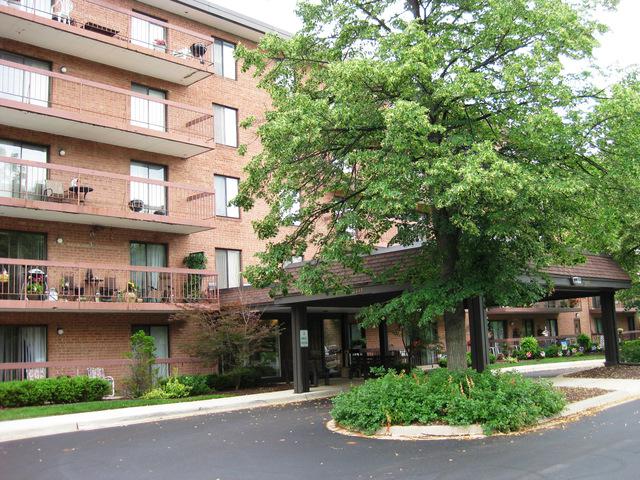 6443 Clarendon Hills Rd. #306G, Willowbrook, IL 60527