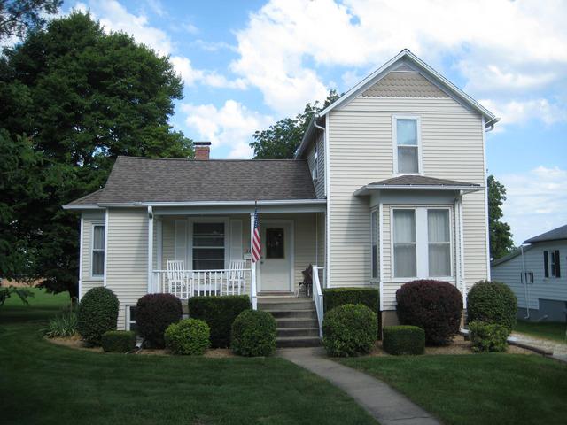 308 S Cherry St., Paxton, IL 60957