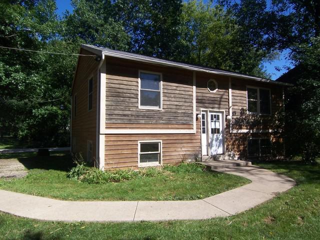 3806 Tulip St., Crystal Lake, IL 60014