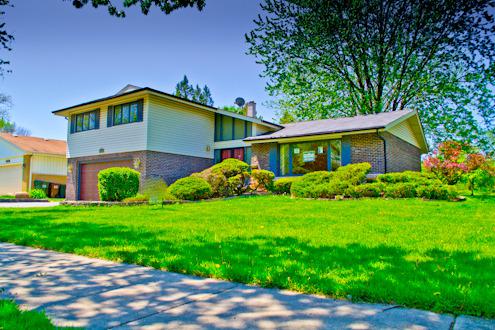 18210 California Ave., Homewood, IL 60430