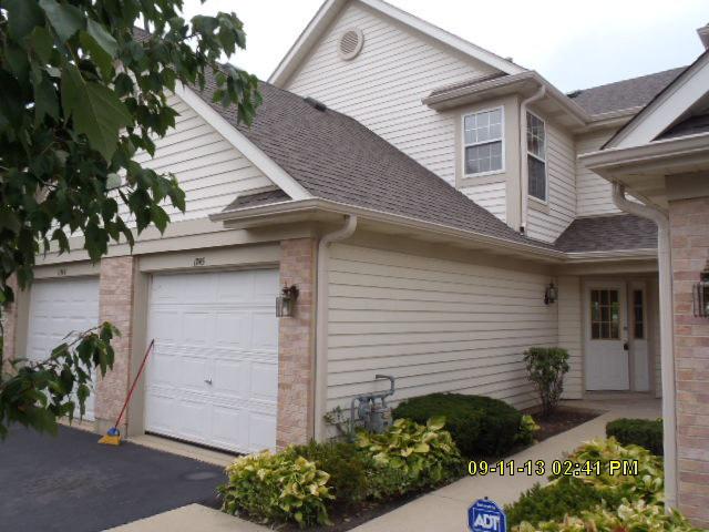 1745 Nature Ct., Schaumburg, IL 60193