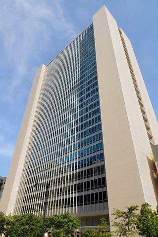 500 W Superior St. #2604, Chicago, IL 60654