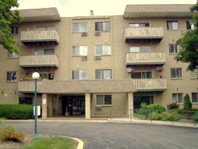 280 N Westgate Rd. #317, Mount Prospect, IL 60056