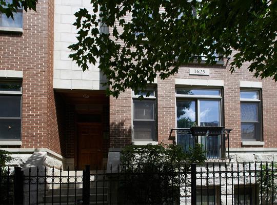 1625 N Mozart St. #3S, Chicago, IL 60647