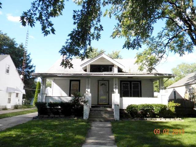 807 Spruce St., Aurora, IL 60506