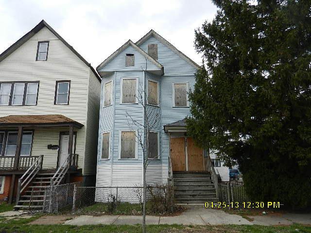 8446 S Greenbay Ave., Chicago, IL 60617