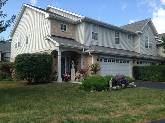9411 Fountain Point Cir., Darien, IL 60561