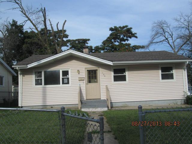 124 N Farnsworth Ave., Aurora, IL 60505