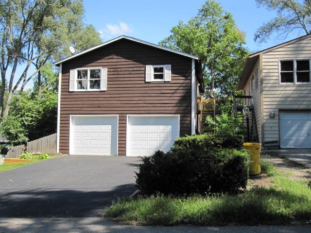 23 Highview Ave., Fox Lake, IL 60020