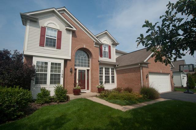 1106 Spinnaker St., Elgin, IL 60123