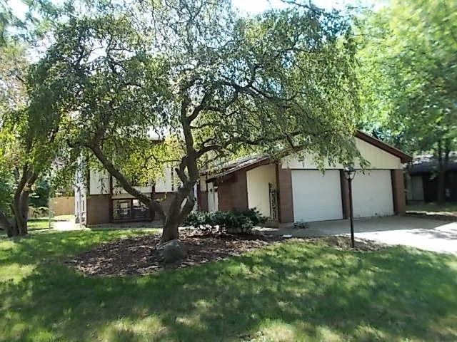 1300-02 California Ave., Aurora, IL 60506