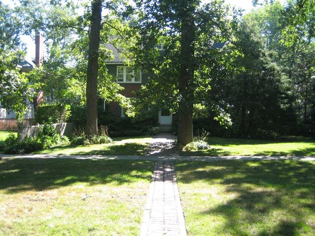 220 Broadway Ave., Wilmette, IL 60091