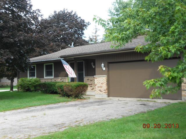 12106 Harrison Ave., Hebron, IL 60034