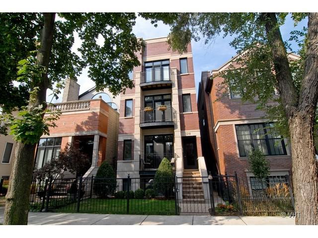 1218 W Melrose St. #2, Chicago, IL 60657
