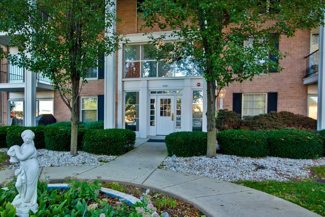 5501 Carriageway Dr. #101A, Rolling Meadows, IL 60008
