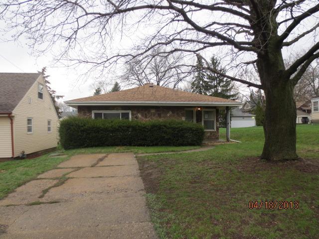 211 Hunter Ave., Rockford, IL 61107