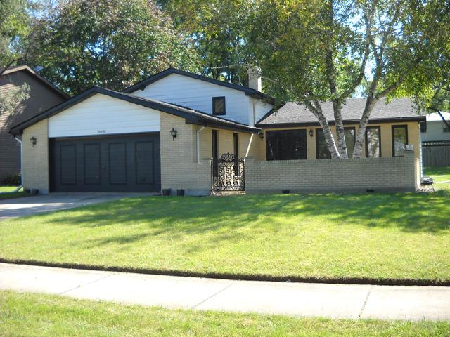 30W181 Country Lakes Dr., Naperville, IL 60563