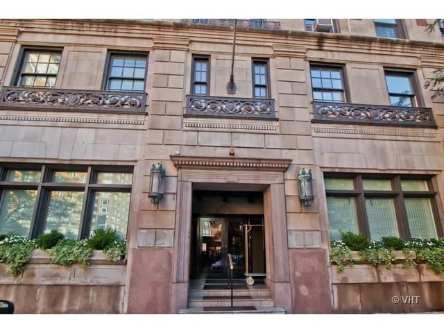 1255 N State Pkwy. #8AC, Chicago, IL 60610