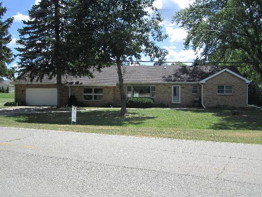 14956 Front St., Caledonia, IL 61011