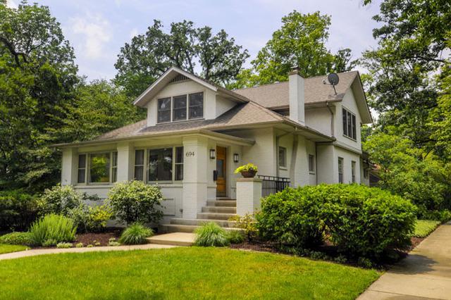 694 N Forest Ave., Glen Ellyn, IL 60137