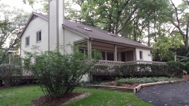 4017 Woods End Rd., Crystal Lake, IL 60014