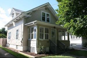637 S Spencer St., Aurora, IL 60505