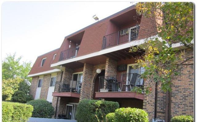 510 Hill Dr. #207, Hoffman Estates, IL 60194