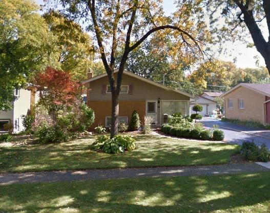 621 N Prospect Manor Ave., Mount Prospect, IL 60056
