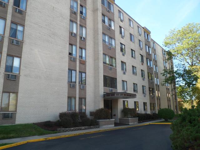 9740 S Pulaski Ave. #301, Oak Lawn, IL 60453