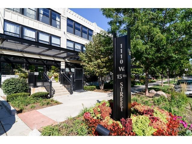 1110 W 15th St. #323, Chicago, IL 60608