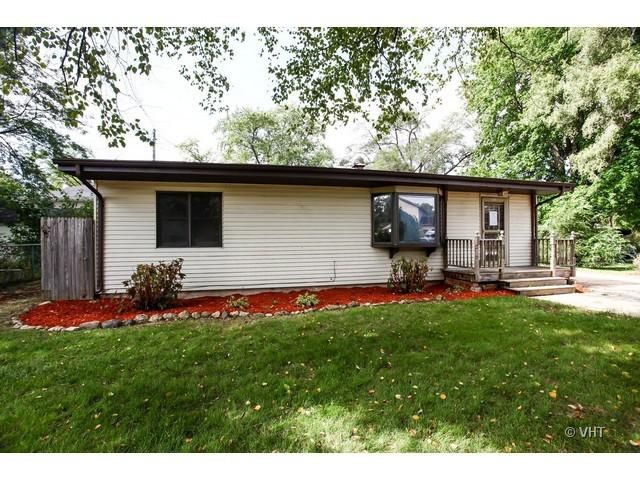 1705 S 7th Ave., St. Charles, IL 60174