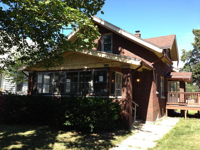 1220 15th Ave., Rockford, IL 61104