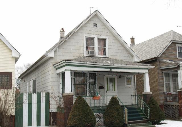 6426 S Mozart Ave., Chicago, IL 60629