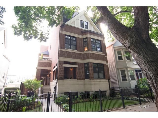 1919 W Addison St. #1F, Chicago, IL 60613