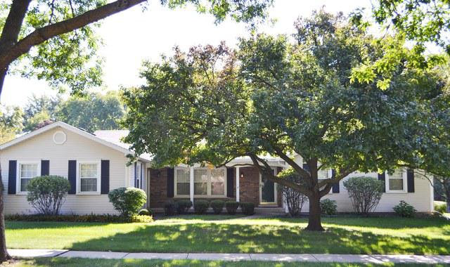 1105 Barcroft Ct., Naperville, IL 60540