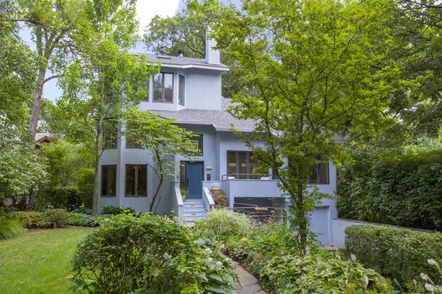 650 Essex Rd., Glen Ellyn, IL 60137